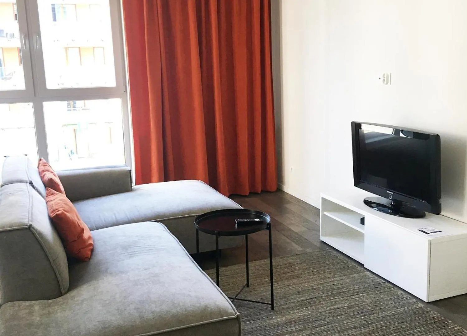 Wroclawska 53 - Duzy I Wygodny Apartament Krakow 0*,  Poland